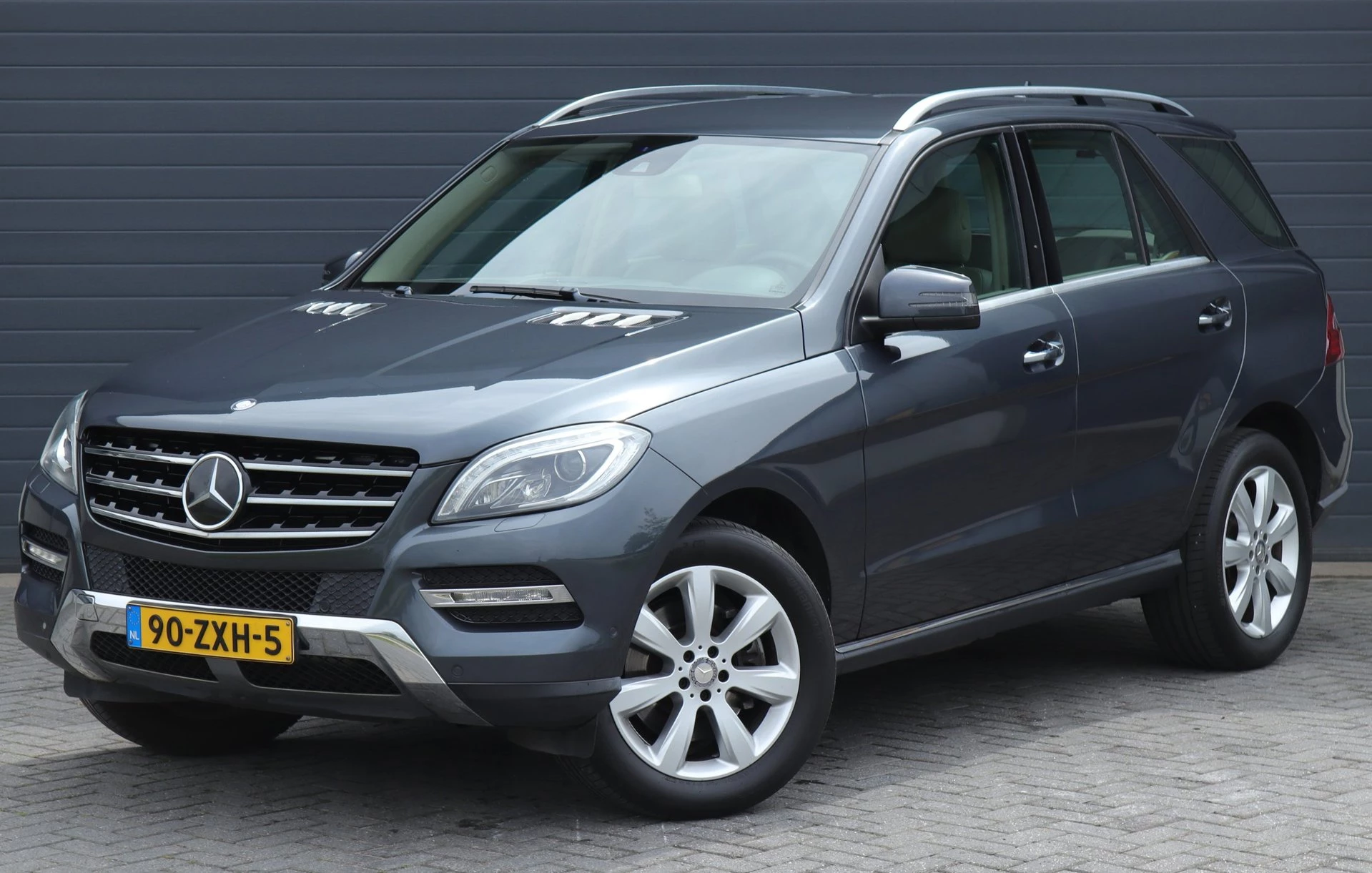 Hoofdafbeelding Mercedes-Benz M-Klasse