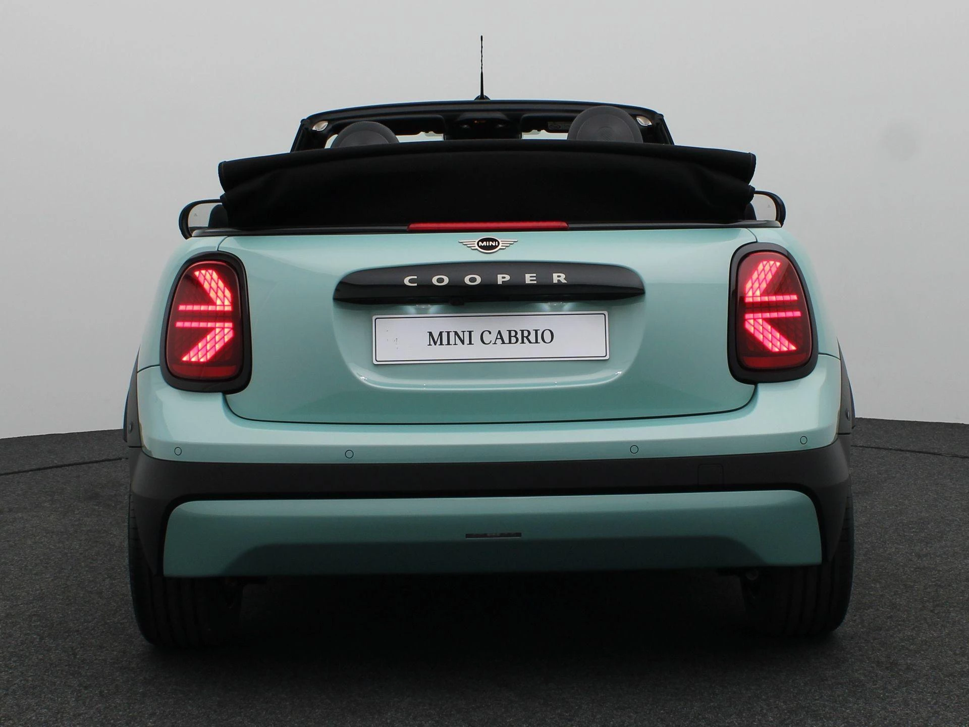 Hoofdafbeelding MINI Cabrio