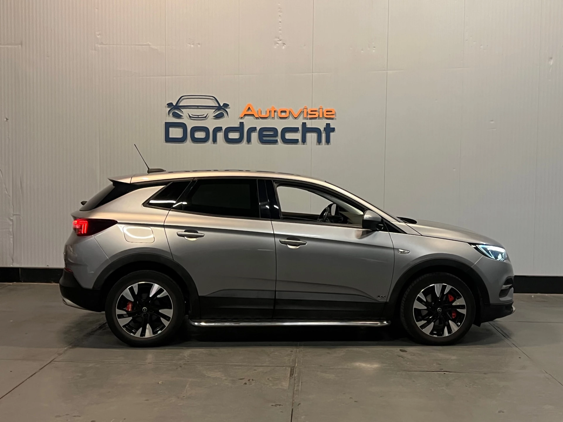 Hoofdafbeelding Opel Grandland X