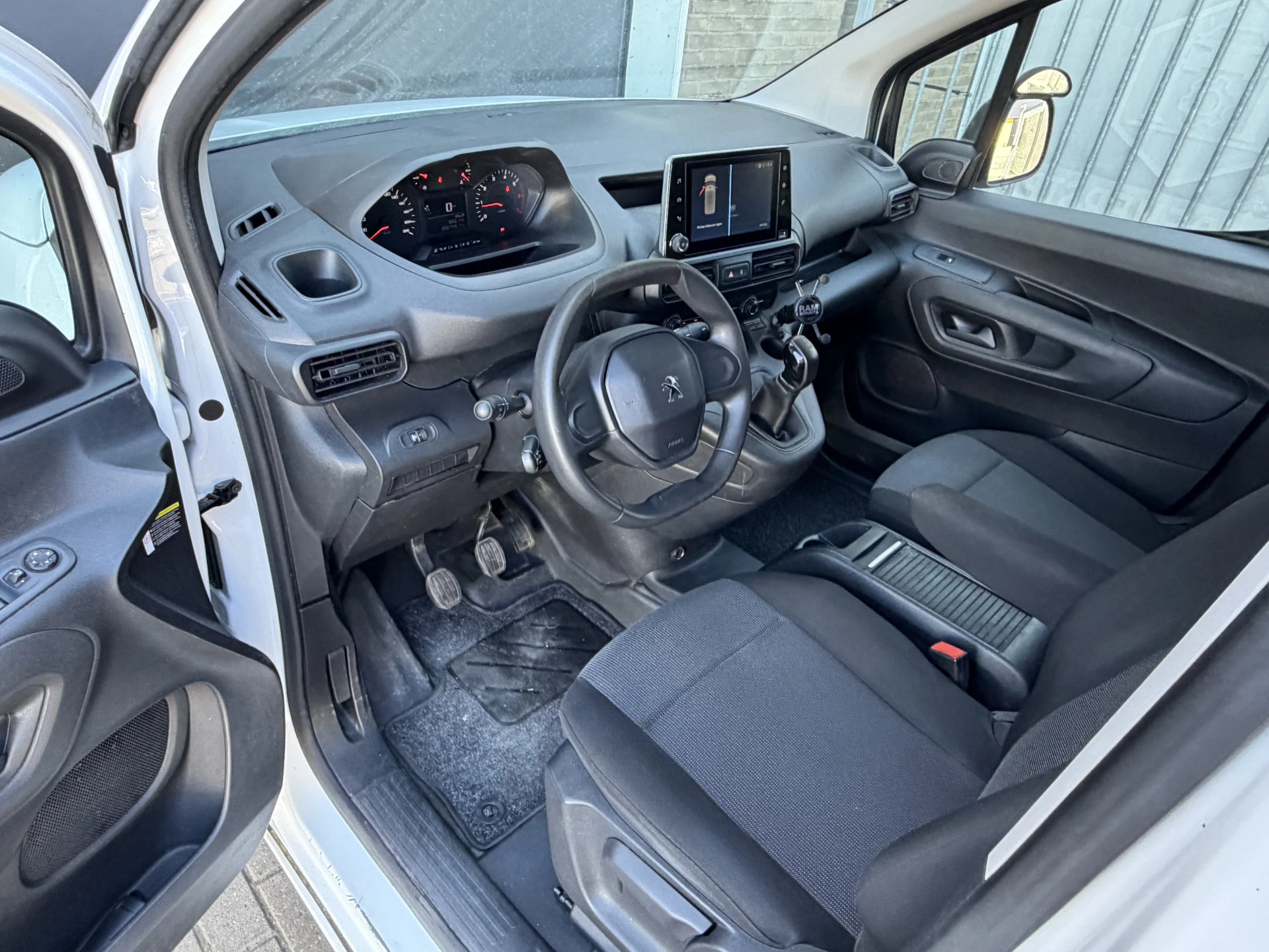 Hoofdafbeelding Peugeot Partner