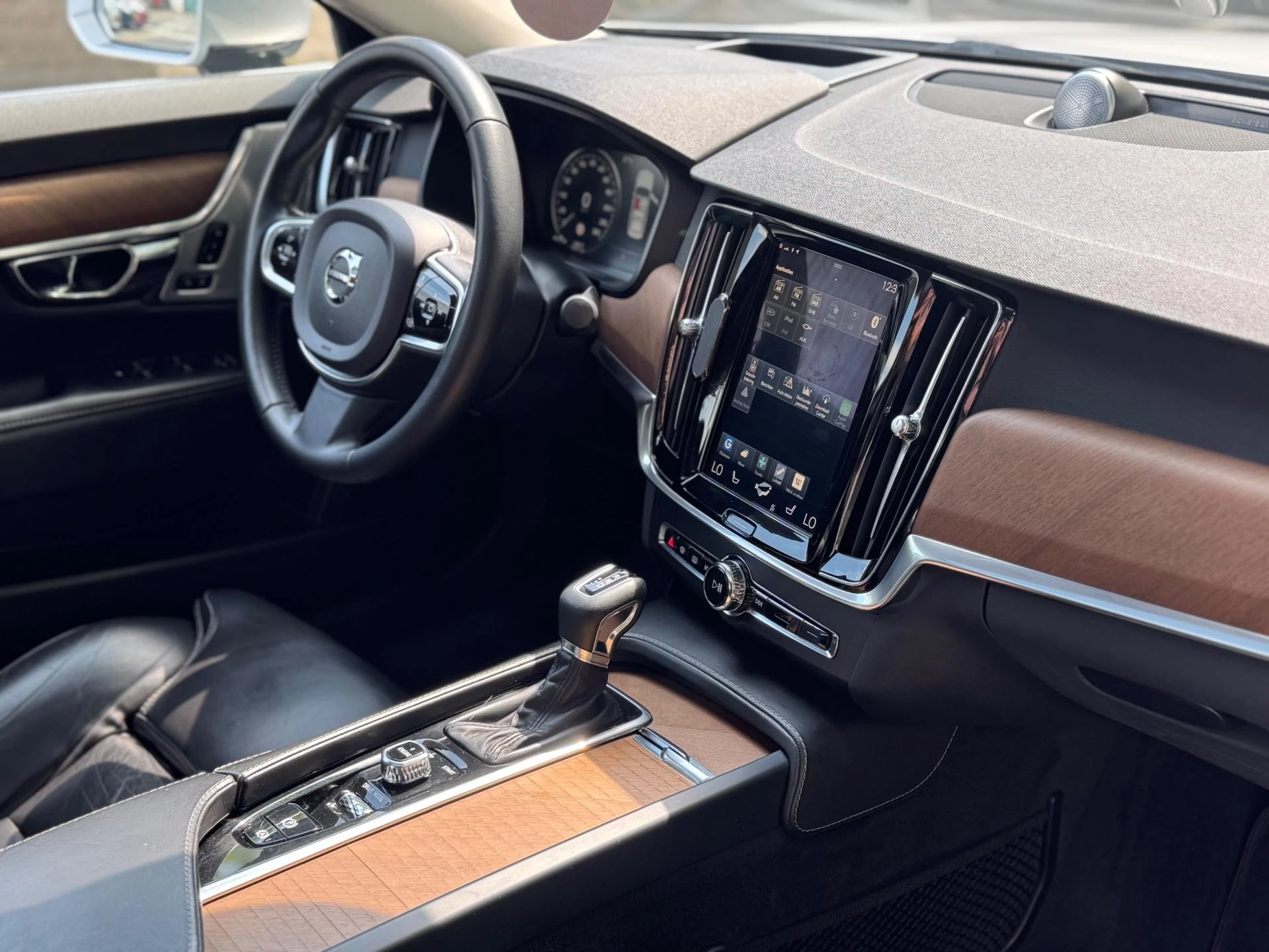 Hoofdafbeelding Volvo S90
