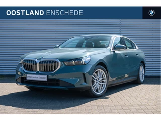 Hoofdafbeelding BMW i5 BMW i5 eDrive40 / Trekhaak / Bowers & Wilkins / Adaptieve LED / Parking Assistant / Stoelverwarming