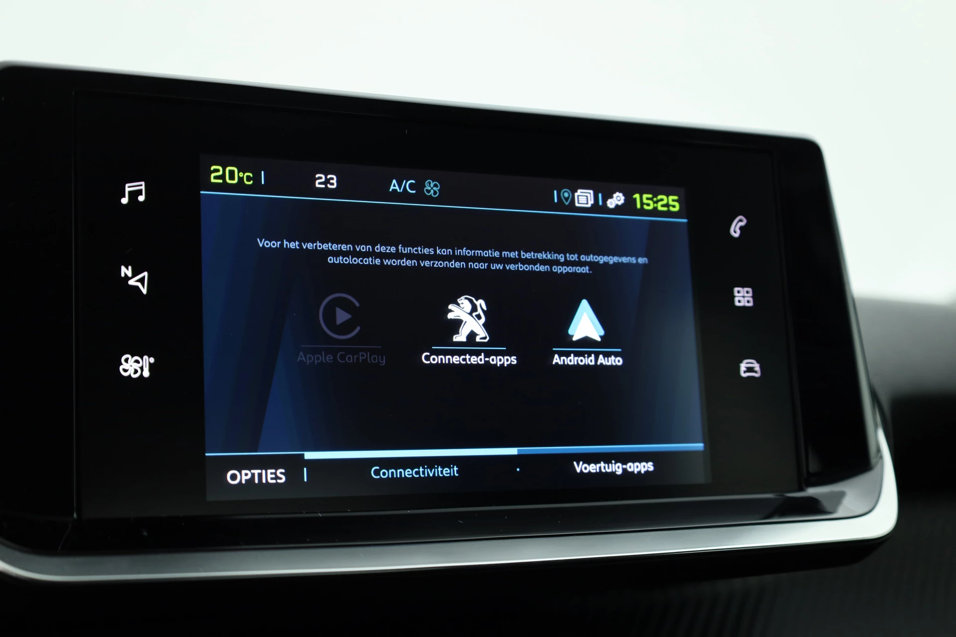 Hoofdafbeelding Peugeot e-2008