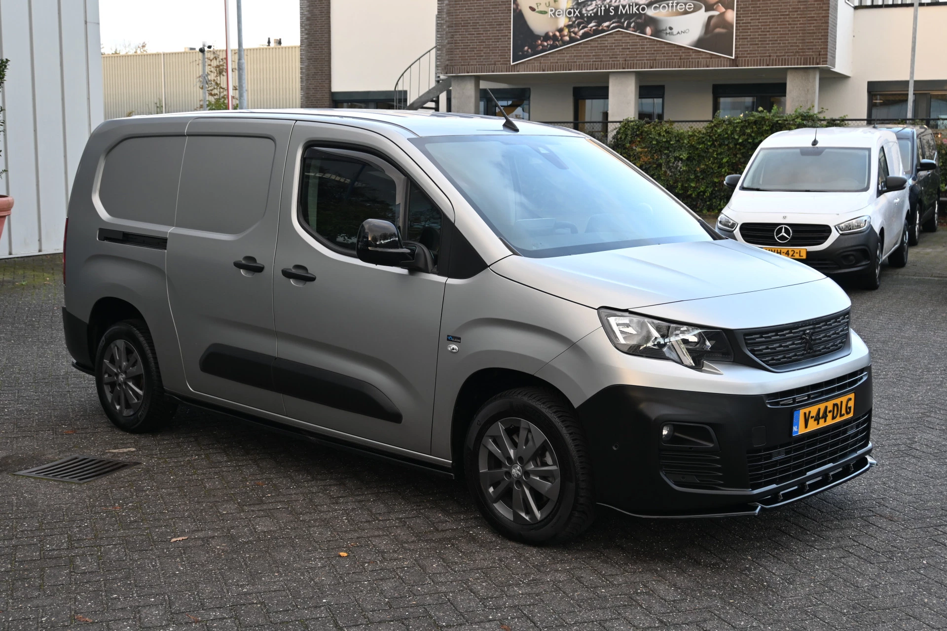 Hoofdafbeelding Peugeot Partner