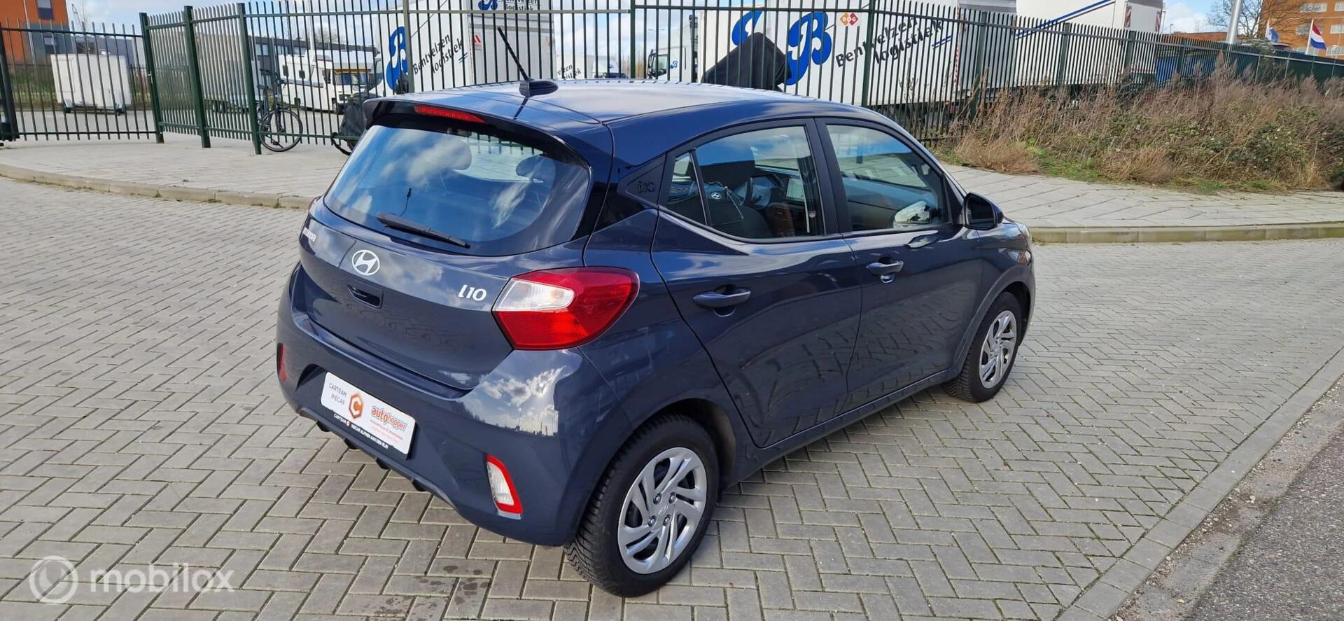 Hoofdafbeelding Hyundai i10