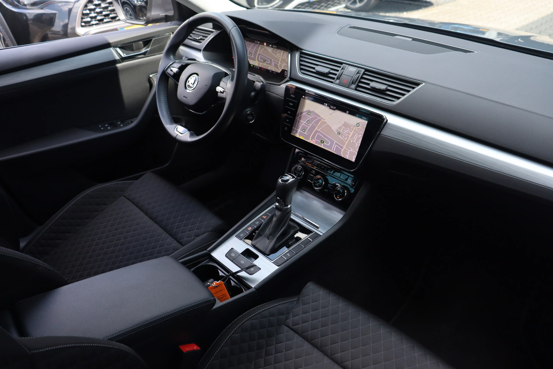 Hoofdafbeelding Škoda Superb
