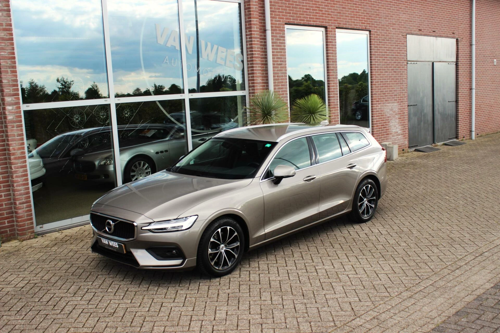 Hoofdafbeelding Volvo V60