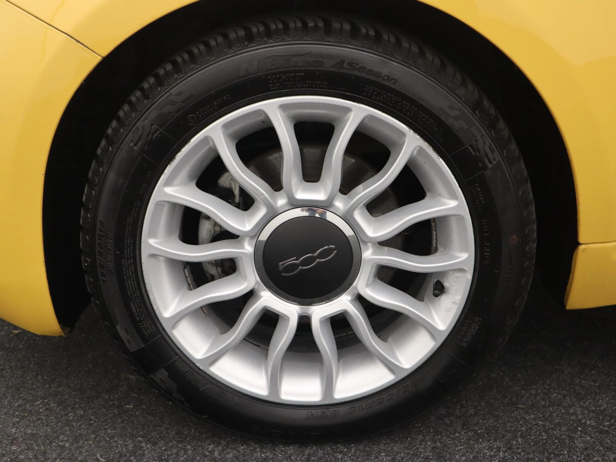 Hoofdafbeelding Fiat 500