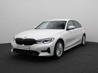 BMW 3 Serie Sedan 320d xDrive High Executive | Sportline | Audio Media Pack | Stuurwielrand Verwarmd | Sportstoelen | LED | DAB | HiFi | 17''