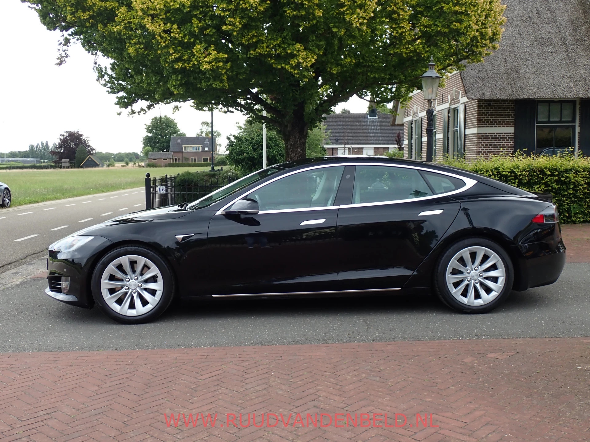 Hoofdafbeelding Tesla Model S