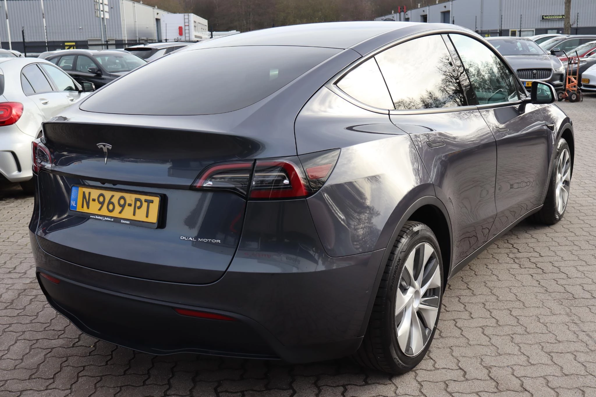 Hoofdafbeelding Tesla Model Y
