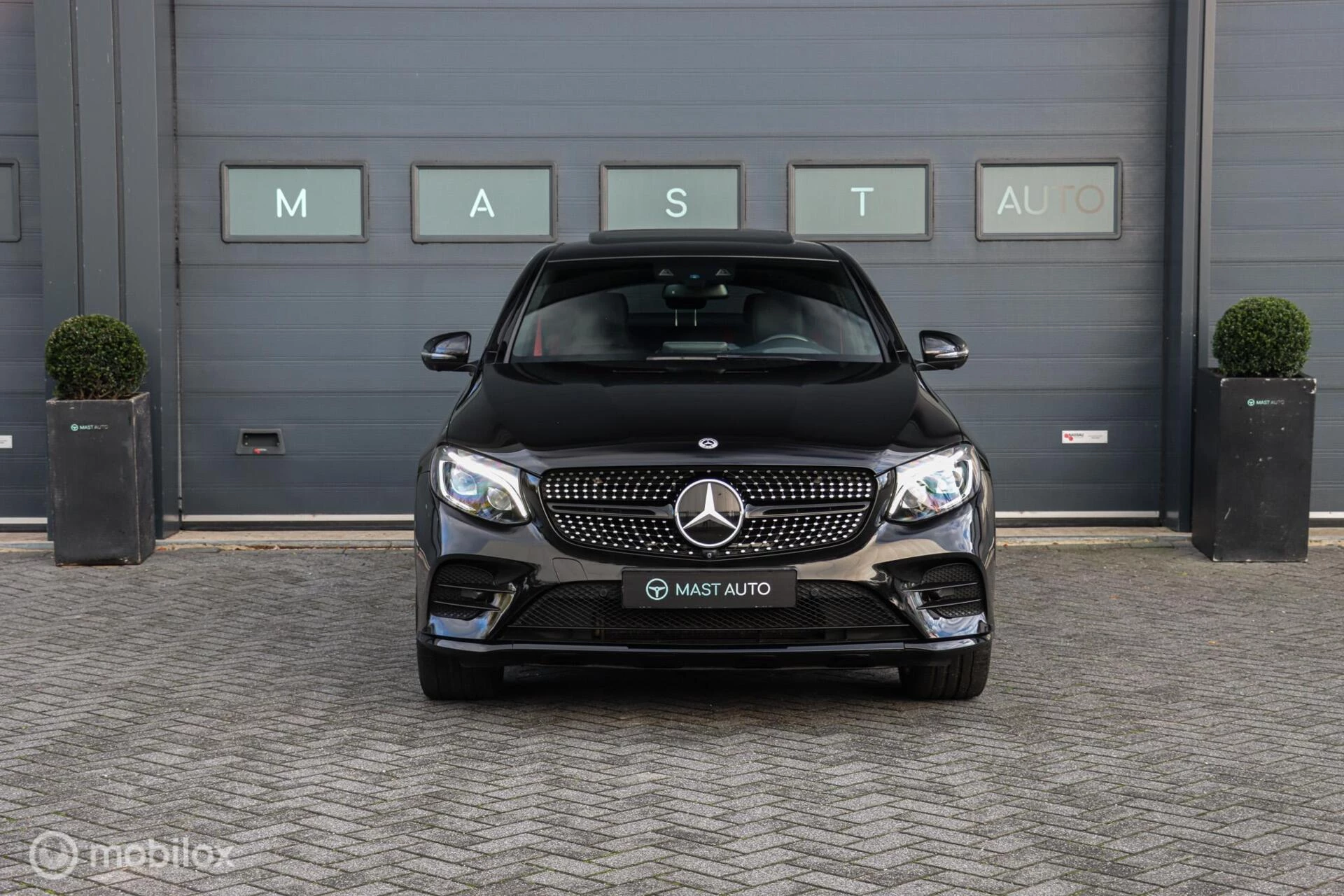 Hoofdafbeelding Mercedes-Benz GLC