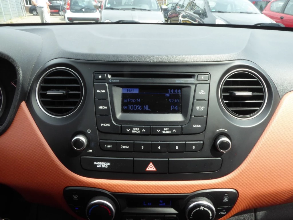 Hoofdafbeelding Hyundai i10