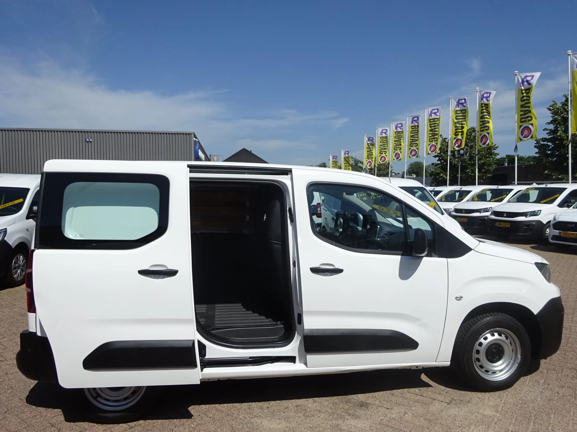 Hoofdafbeelding Peugeot Partner