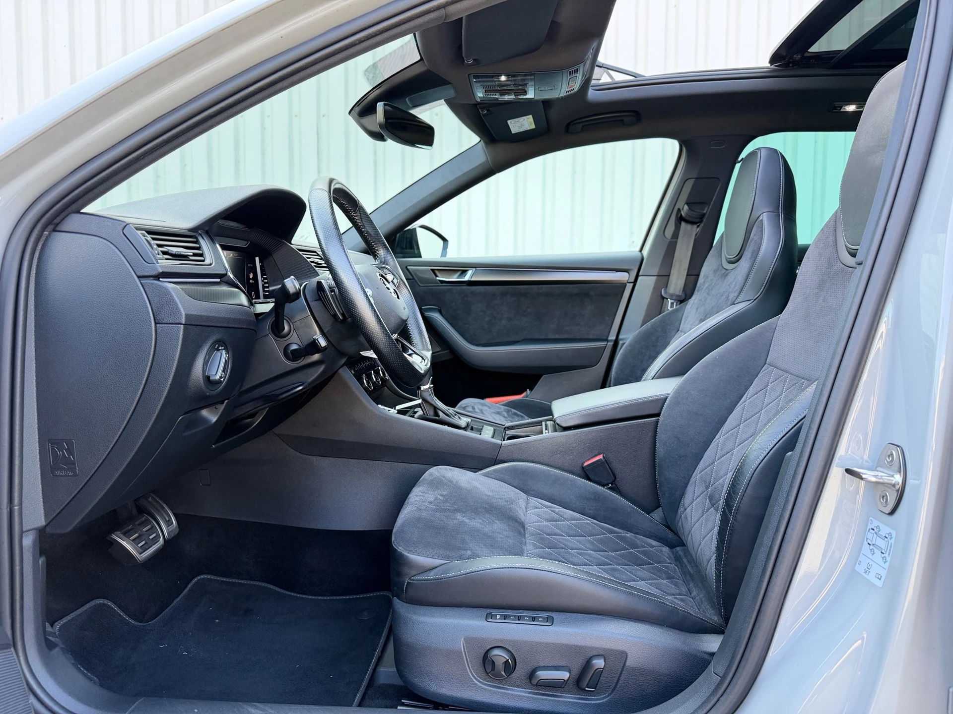 Hoofdafbeelding Škoda Superb