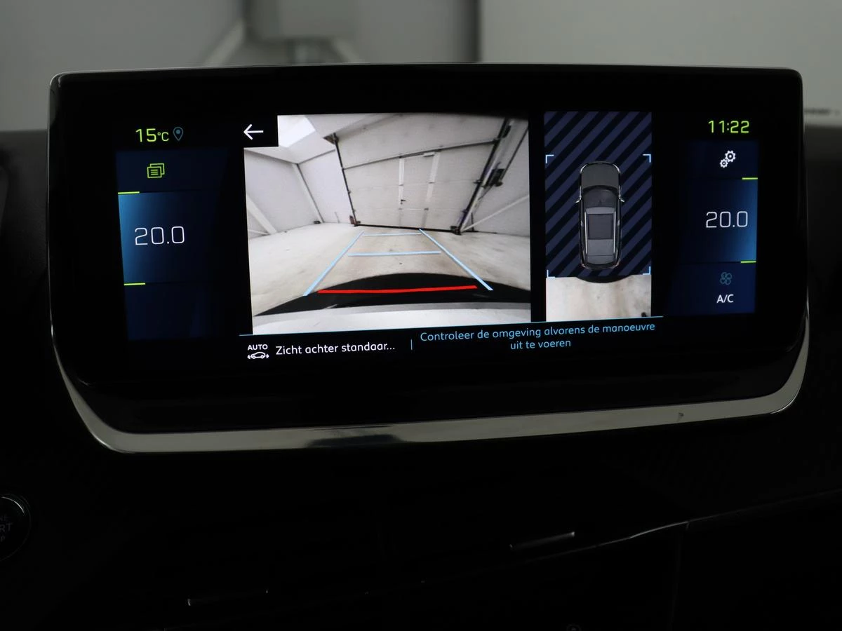 Hoofdafbeelding Peugeot e-2008