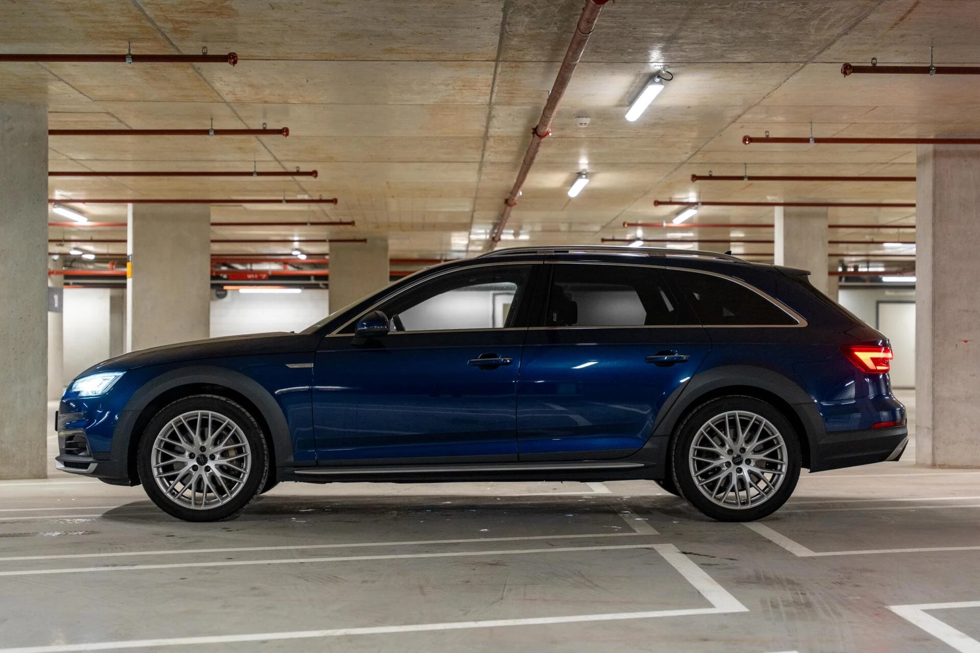 Hoofdafbeelding Audi A4