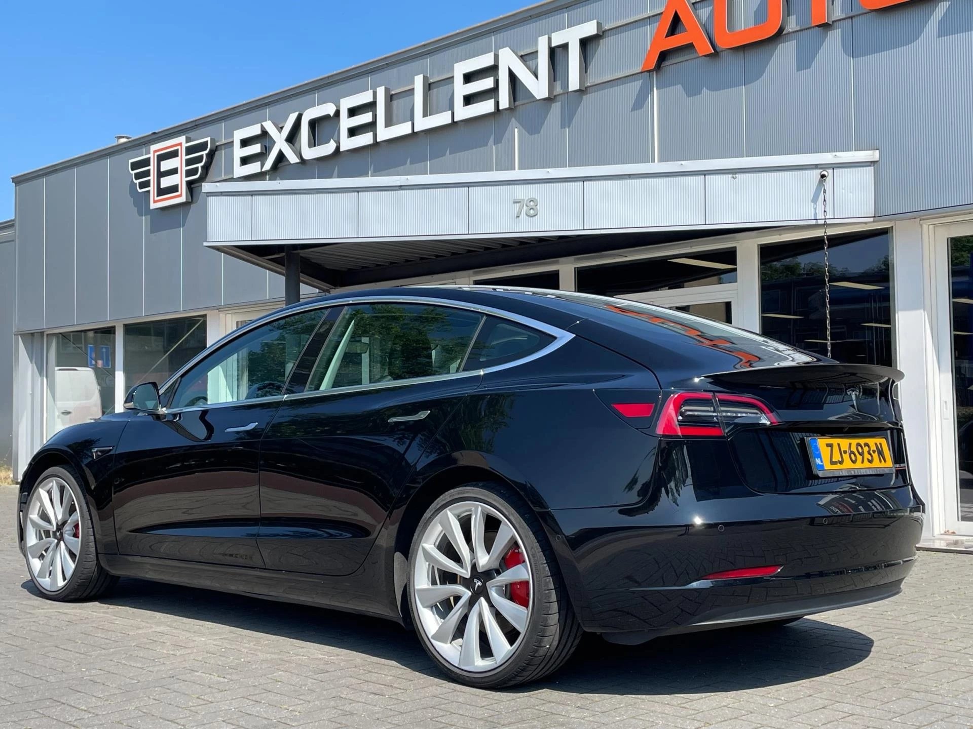 Hoofdafbeelding Tesla Model 3