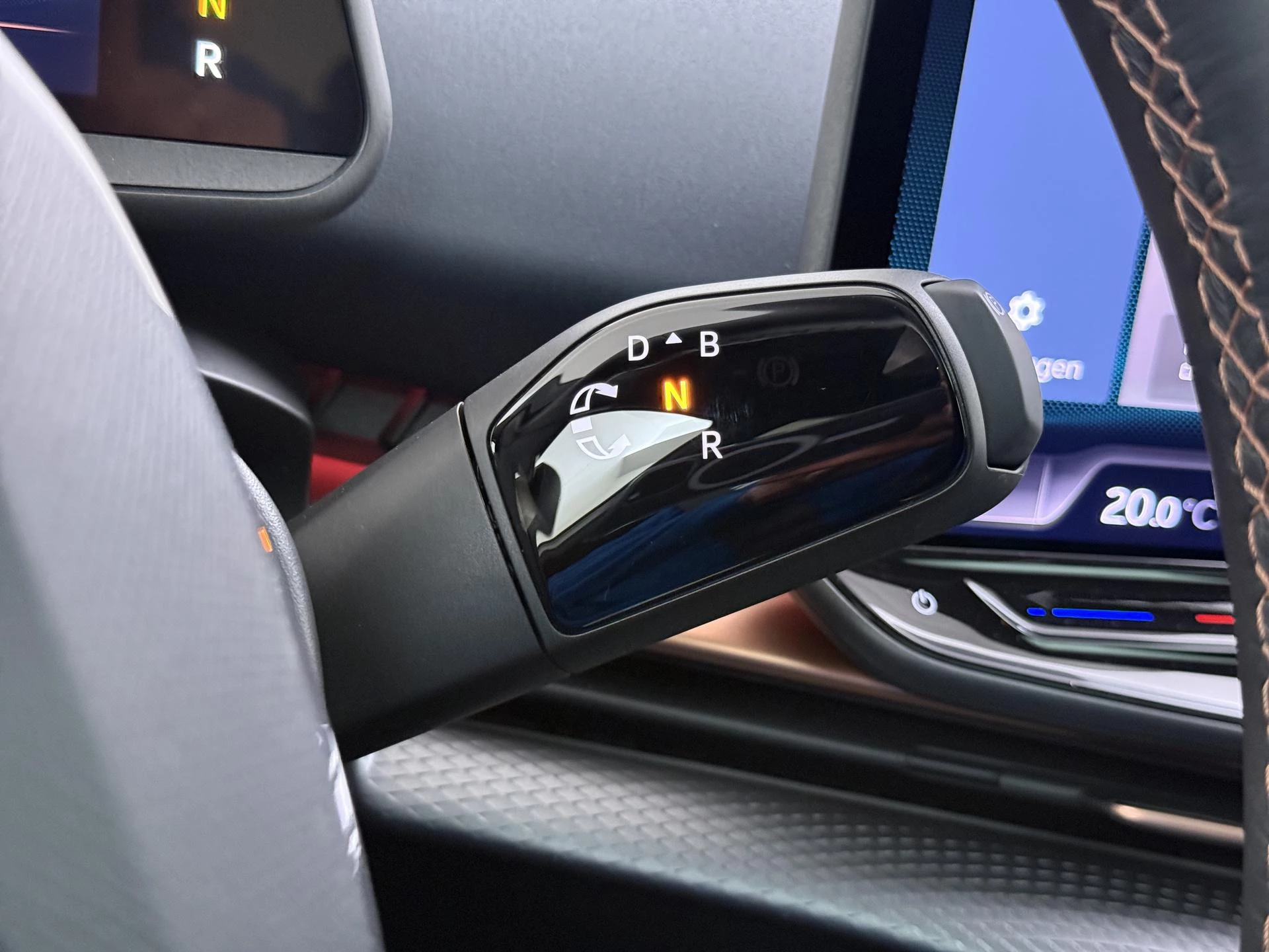 Hoofdafbeelding CUPRA Tavascan