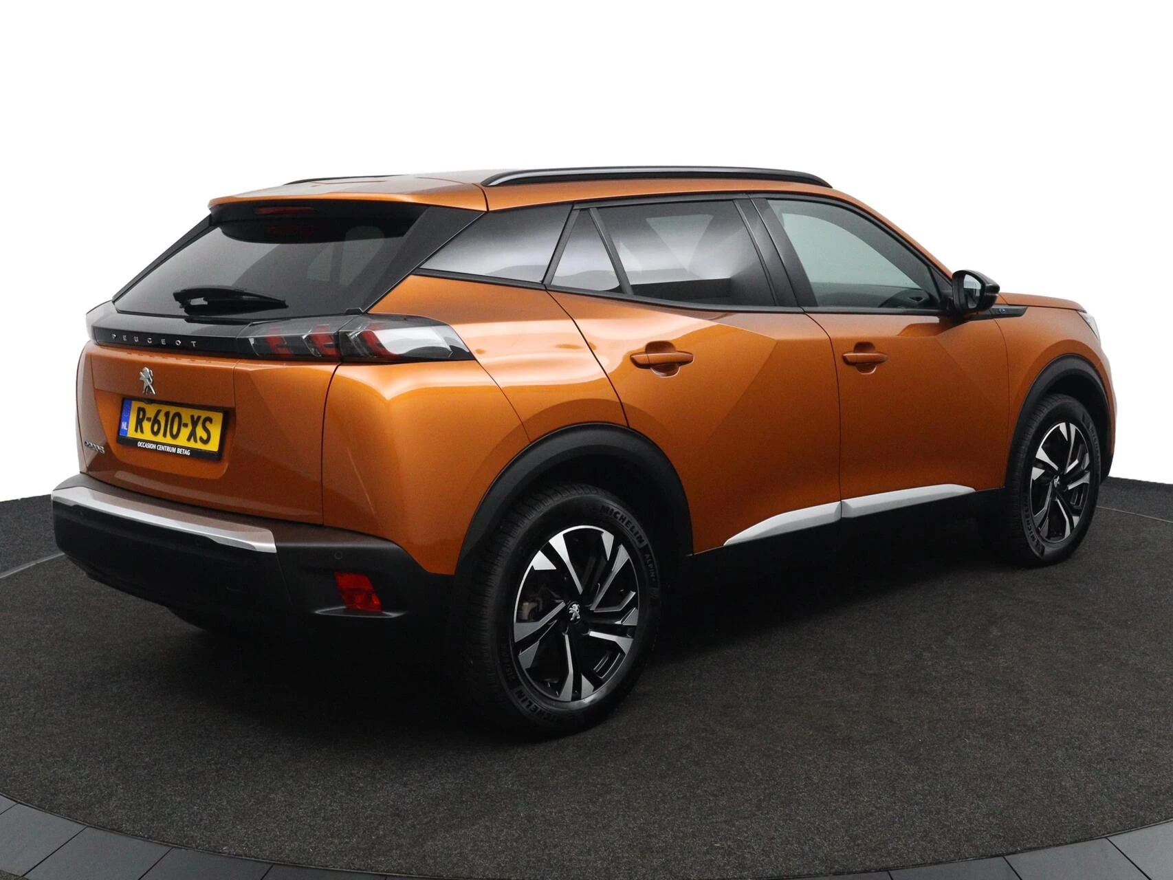 Hoofdafbeelding Peugeot e-2008