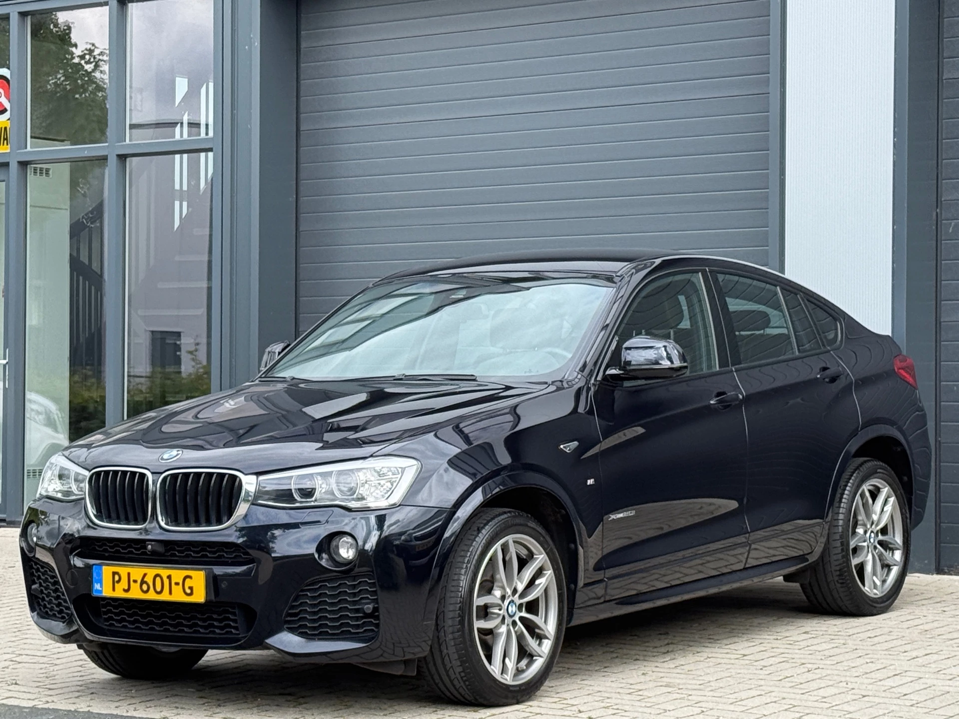 Hoofdafbeelding BMW X4