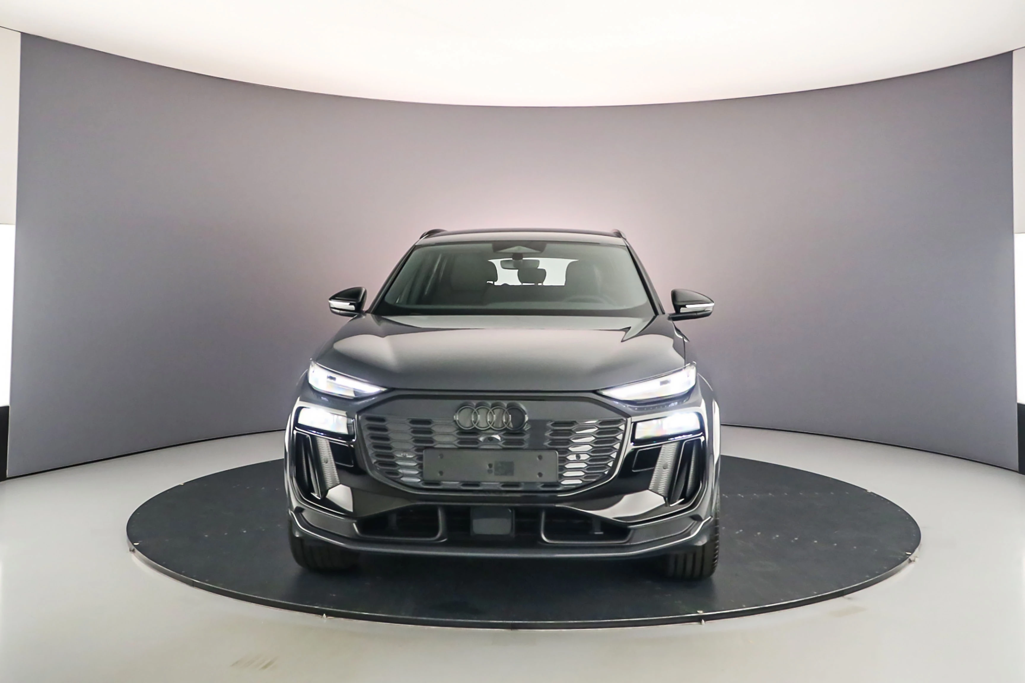 Hoofdafbeelding Audi Q6 e-tron