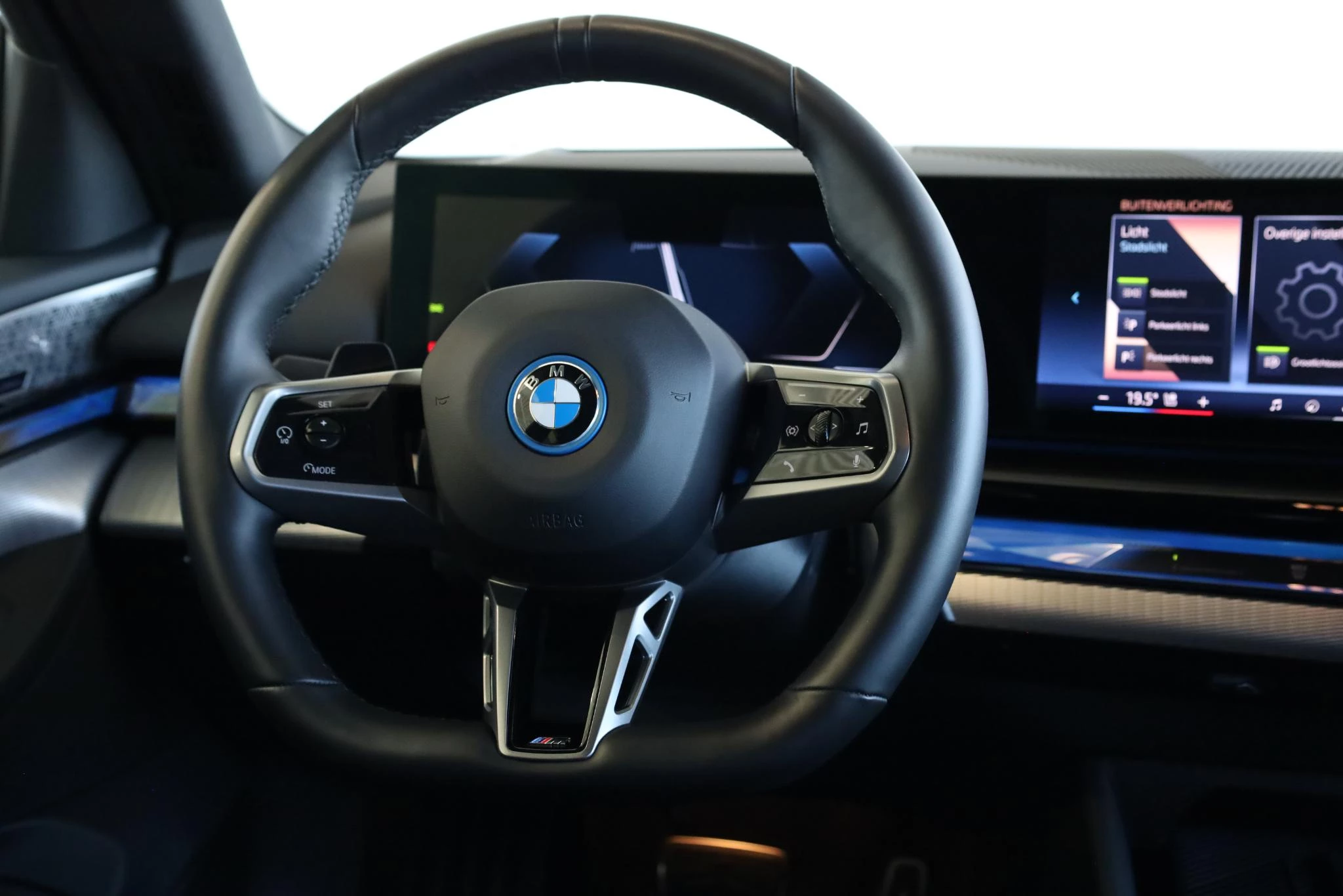 Hoofdafbeelding BMW i5