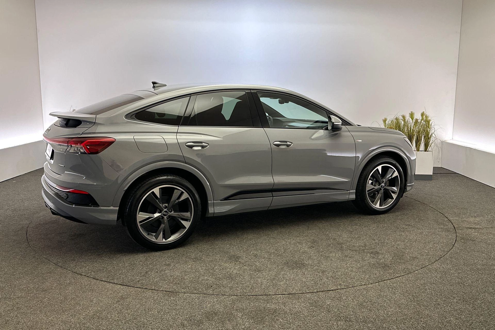 Hoofdafbeelding Audi Q4 e-tron