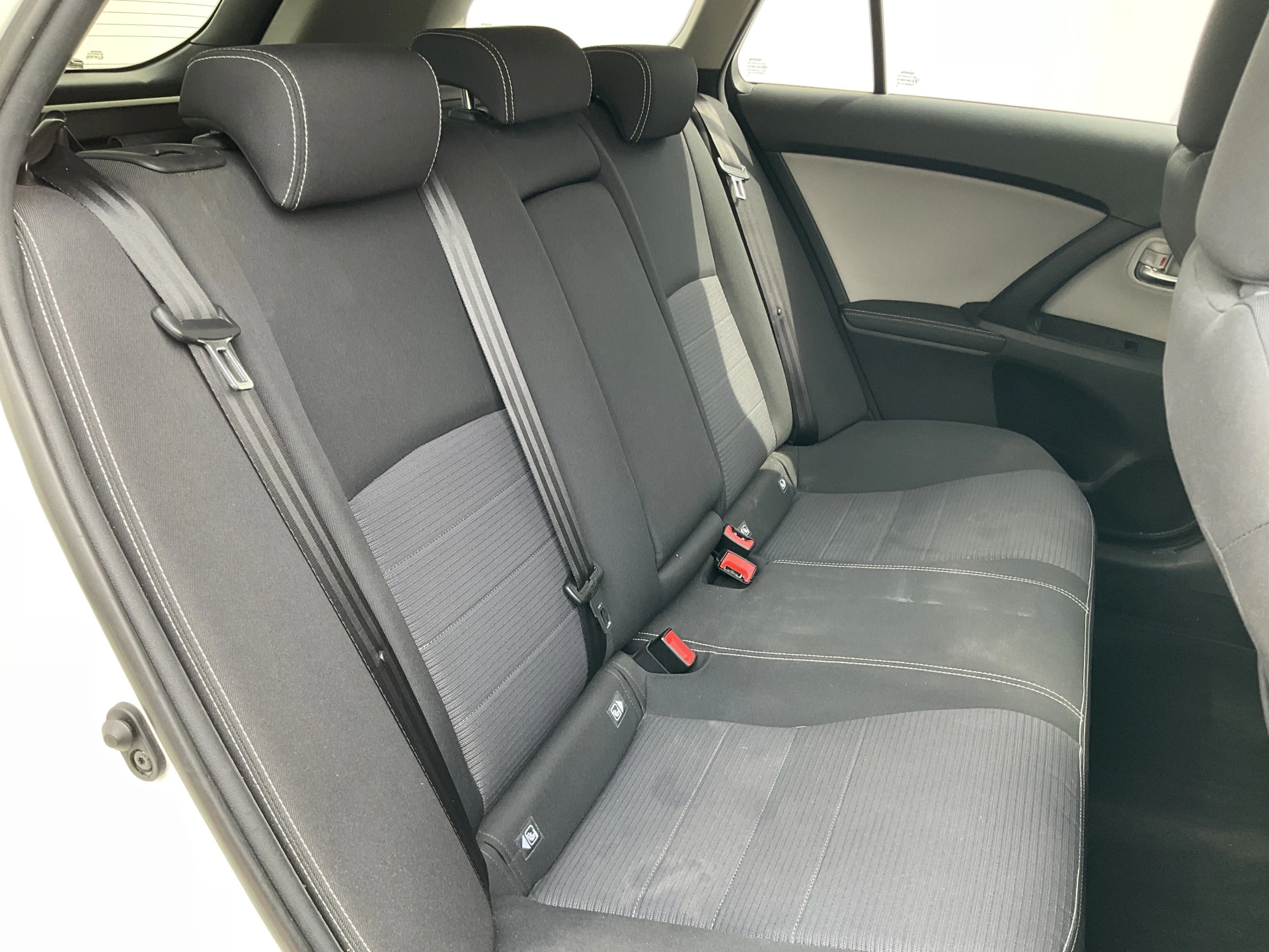 Hoofdafbeelding Toyota Avensis