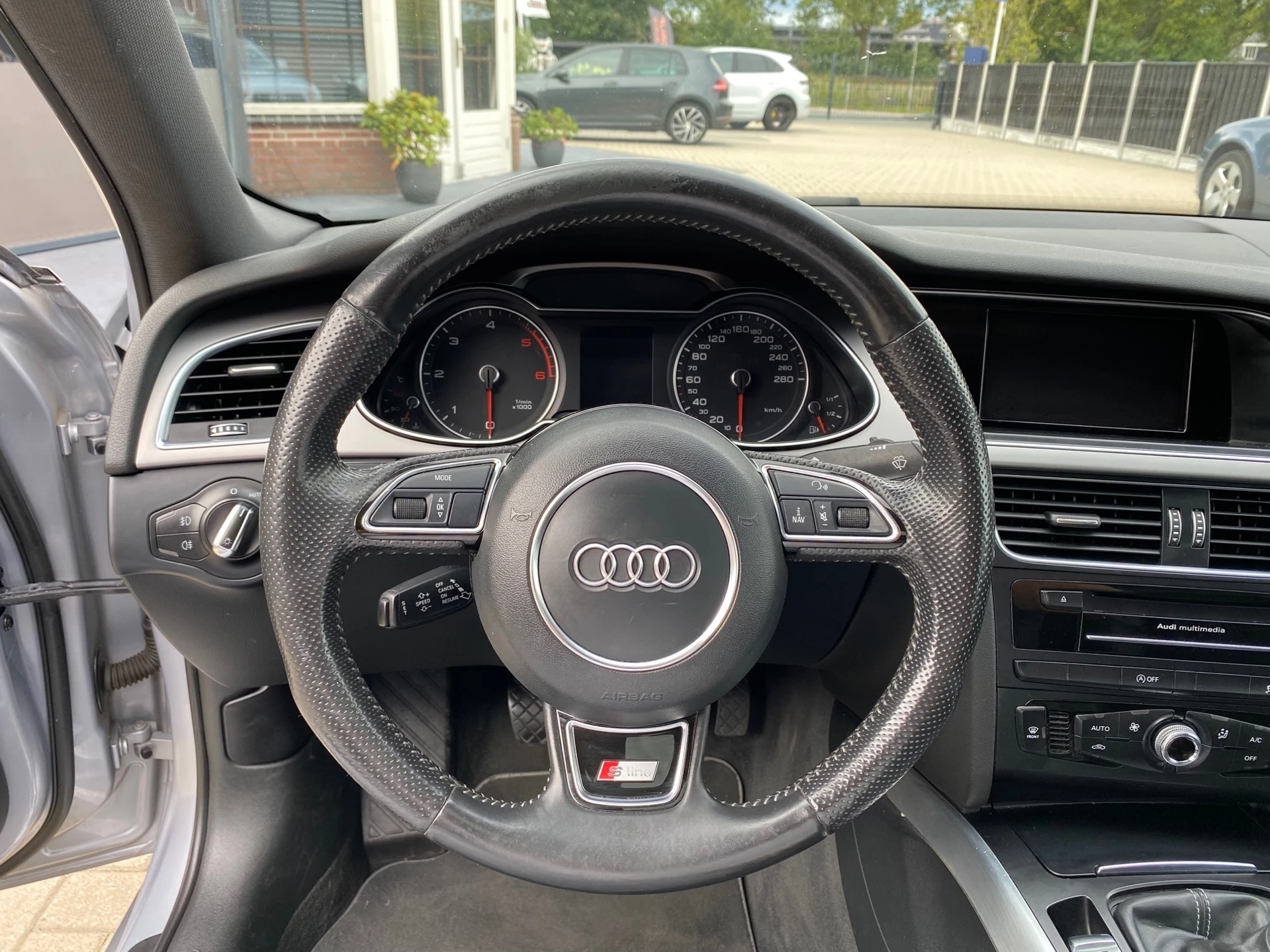 Hoofdafbeelding Audi A4