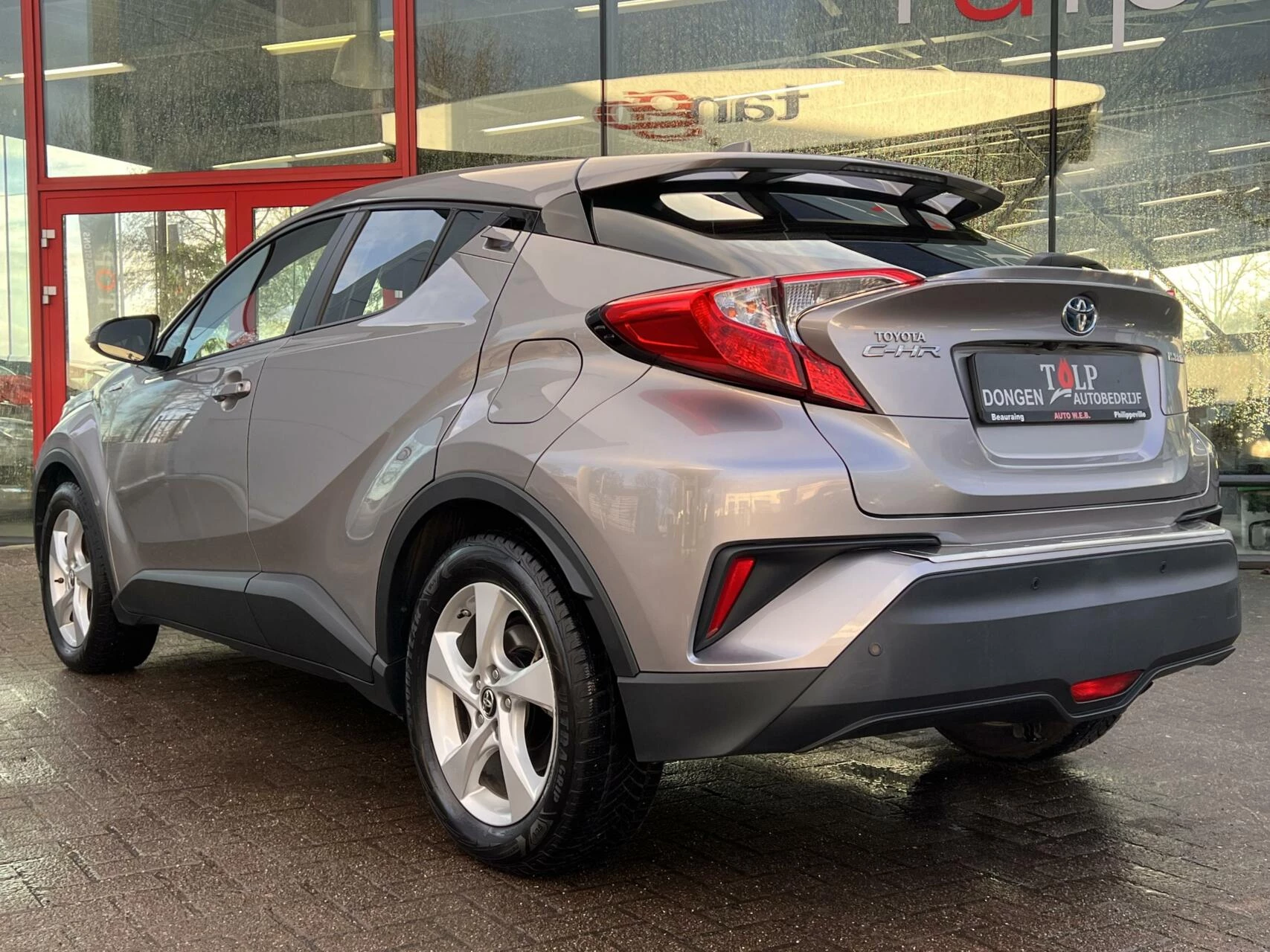 Hoofdafbeelding Toyota C-HR