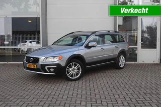 Volvo XC70 2.0 T5 245PK FWD NORDIC+ AUT/ORIG.NL/DEALERONDERH. /STANDKACHEL/SCHUIFDAK/18