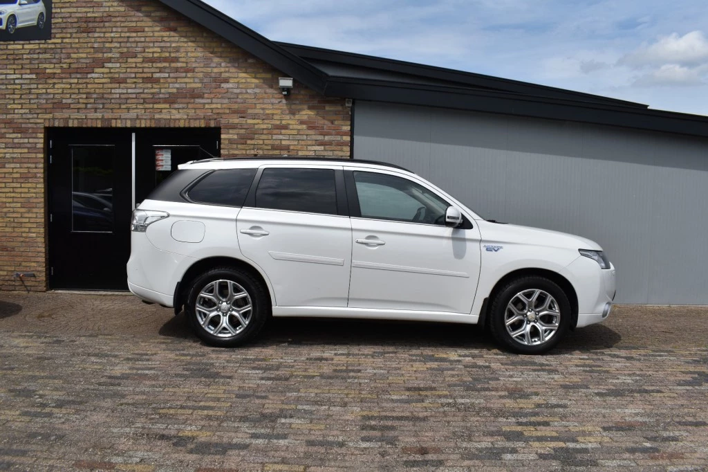 Hoofdafbeelding Mitsubishi Outlander