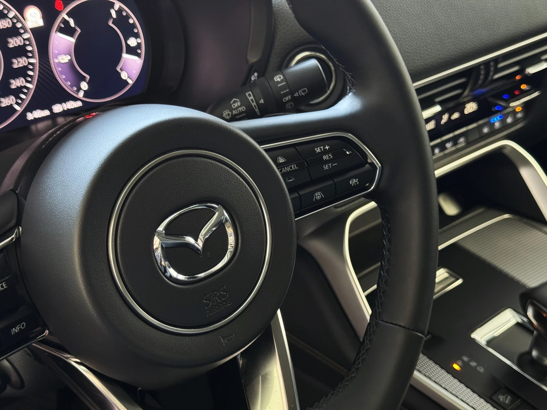 Hoofdafbeelding Mazda CX-60
