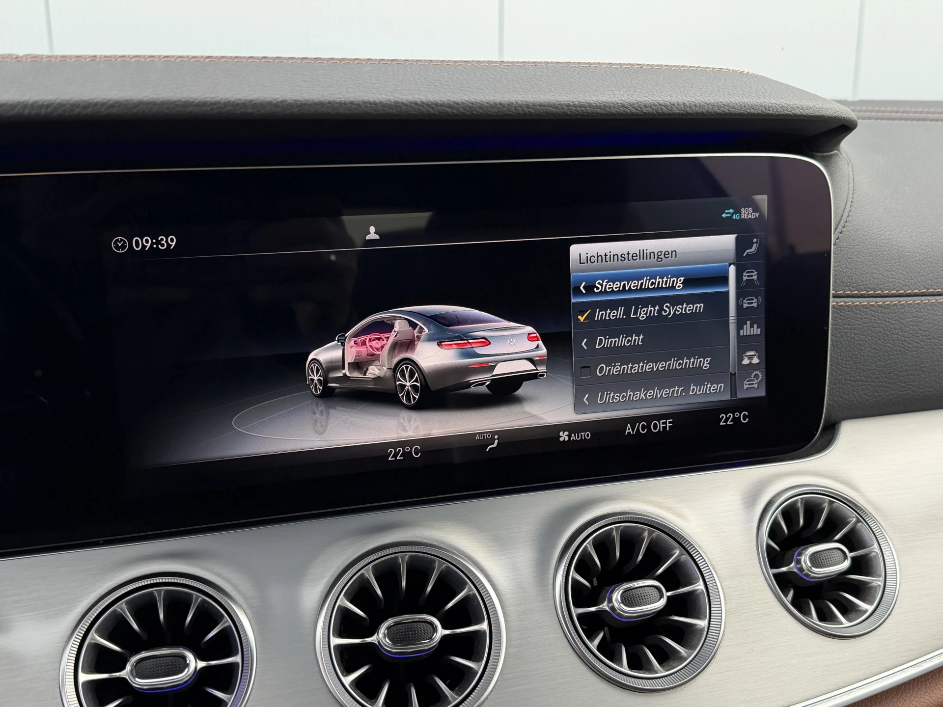 Hoofdafbeelding Mercedes-Benz E-Klasse