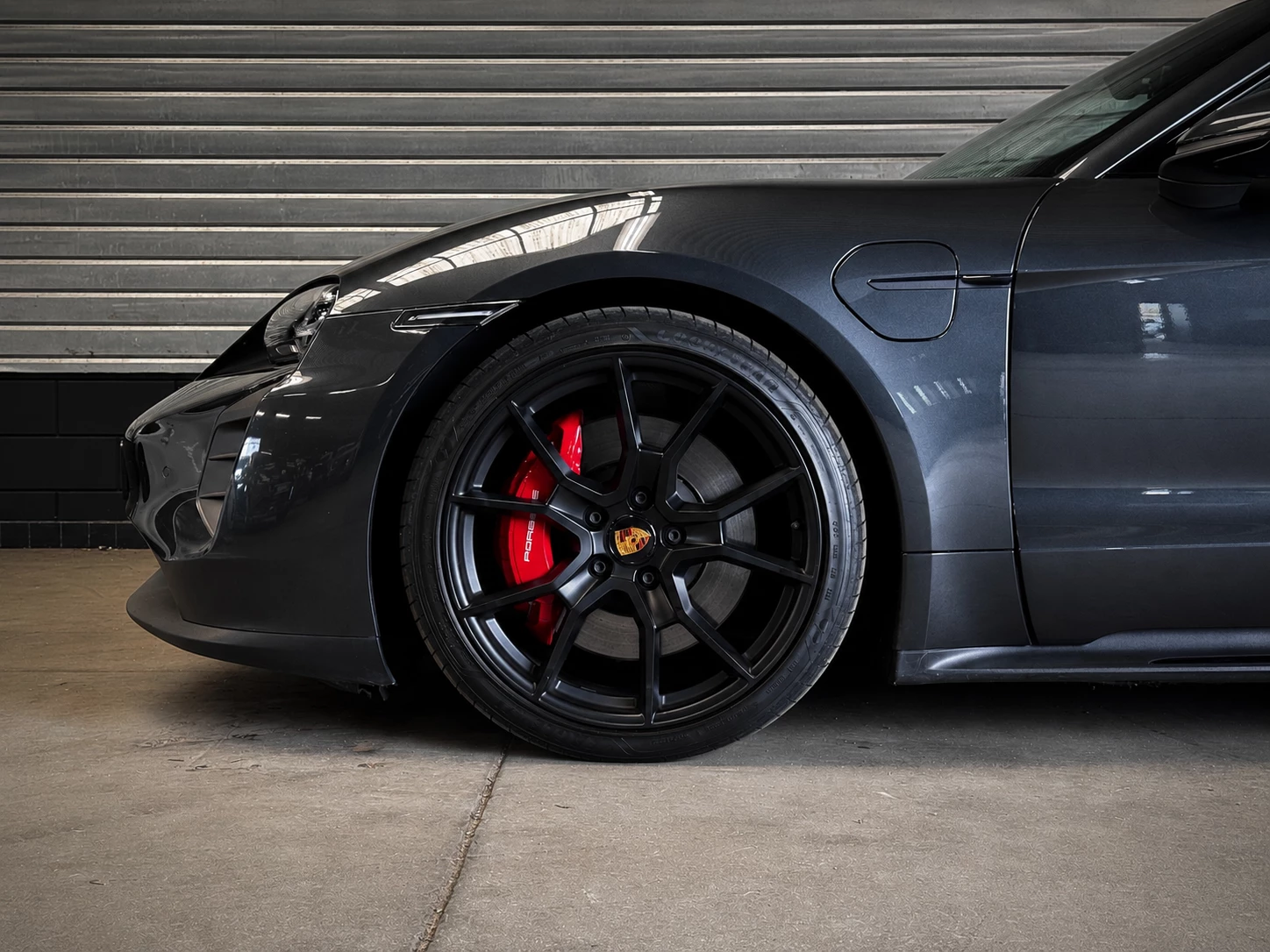 Hoofdafbeelding Porsche Taycan