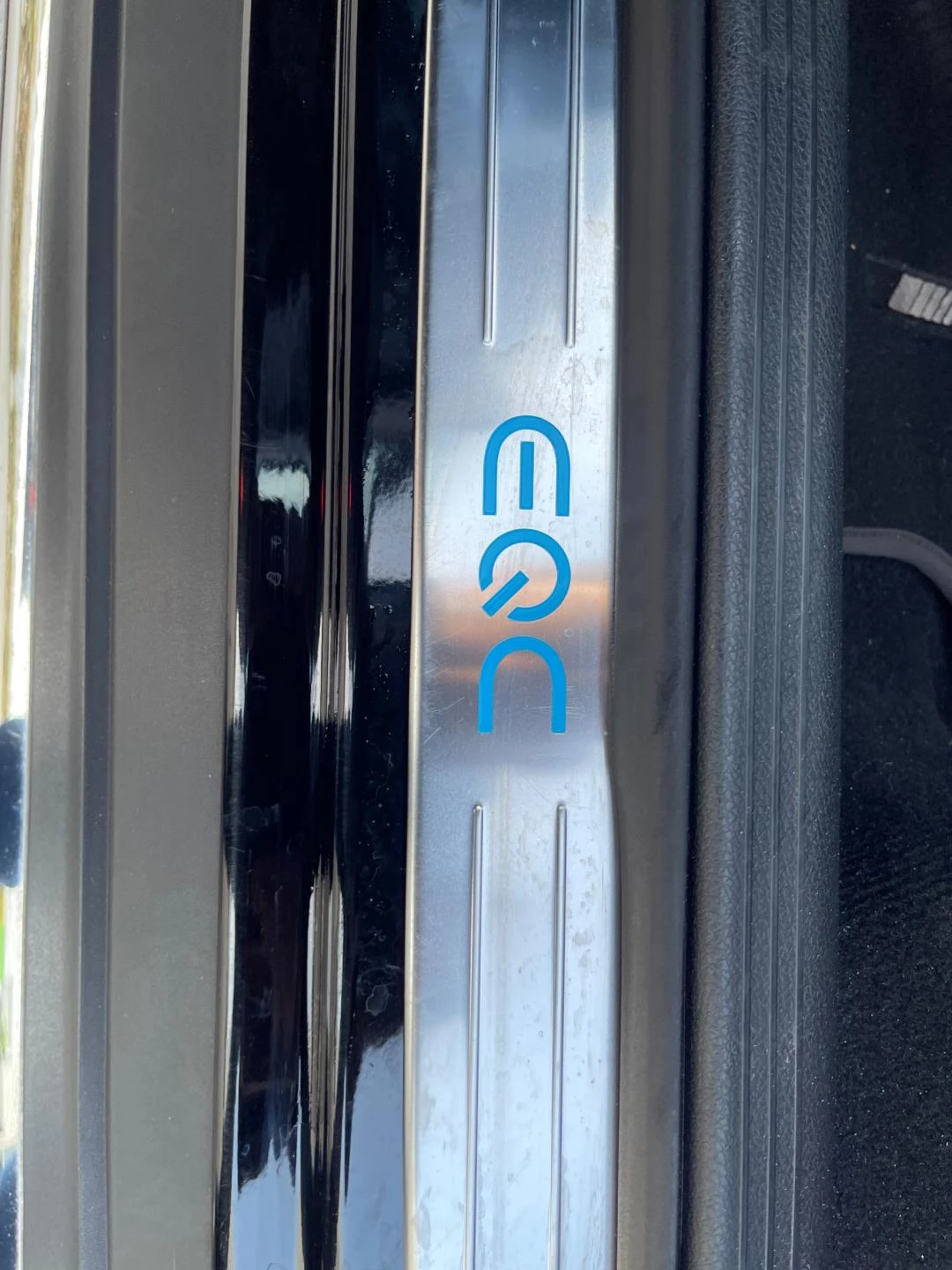 Hoofdafbeelding Mercedes-Benz EQC