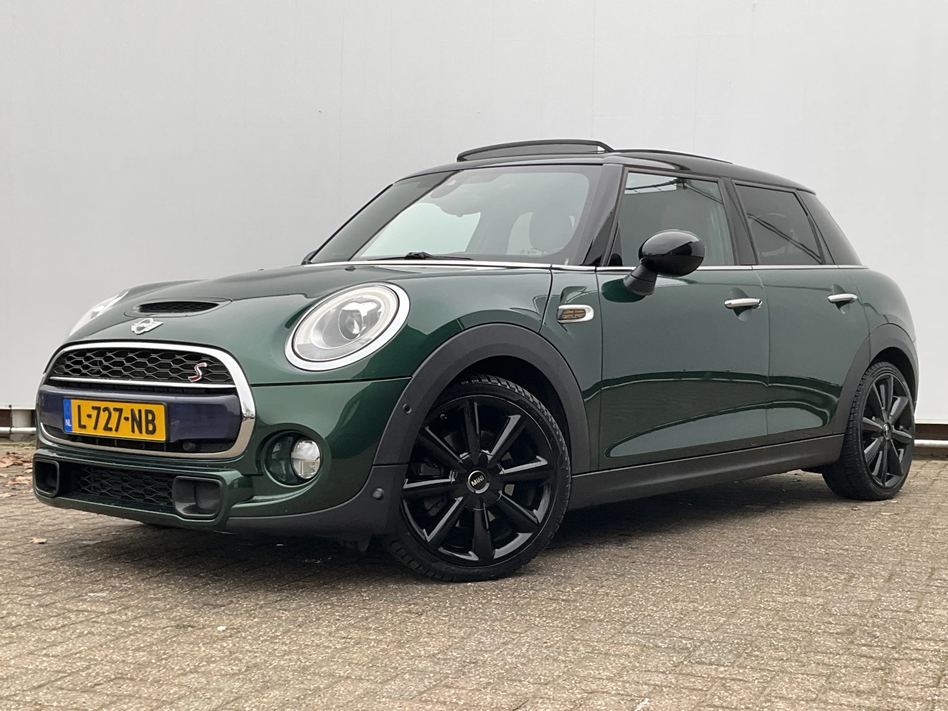 Hoofdafbeelding MINI Cooper S