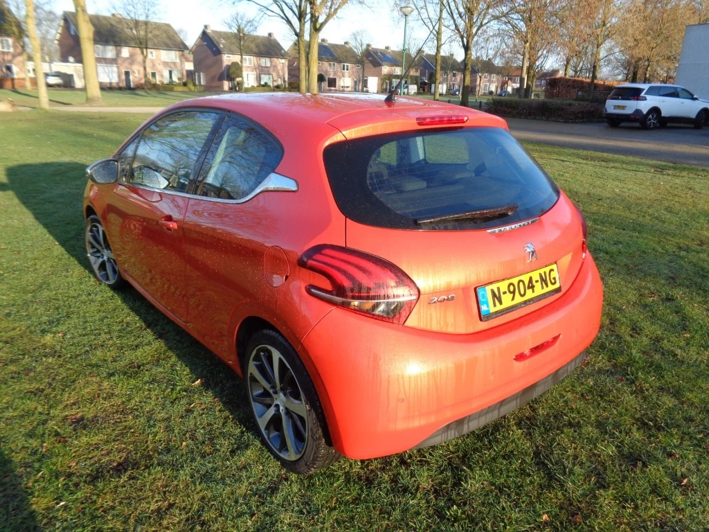 Hoofdafbeelding Peugeot 208