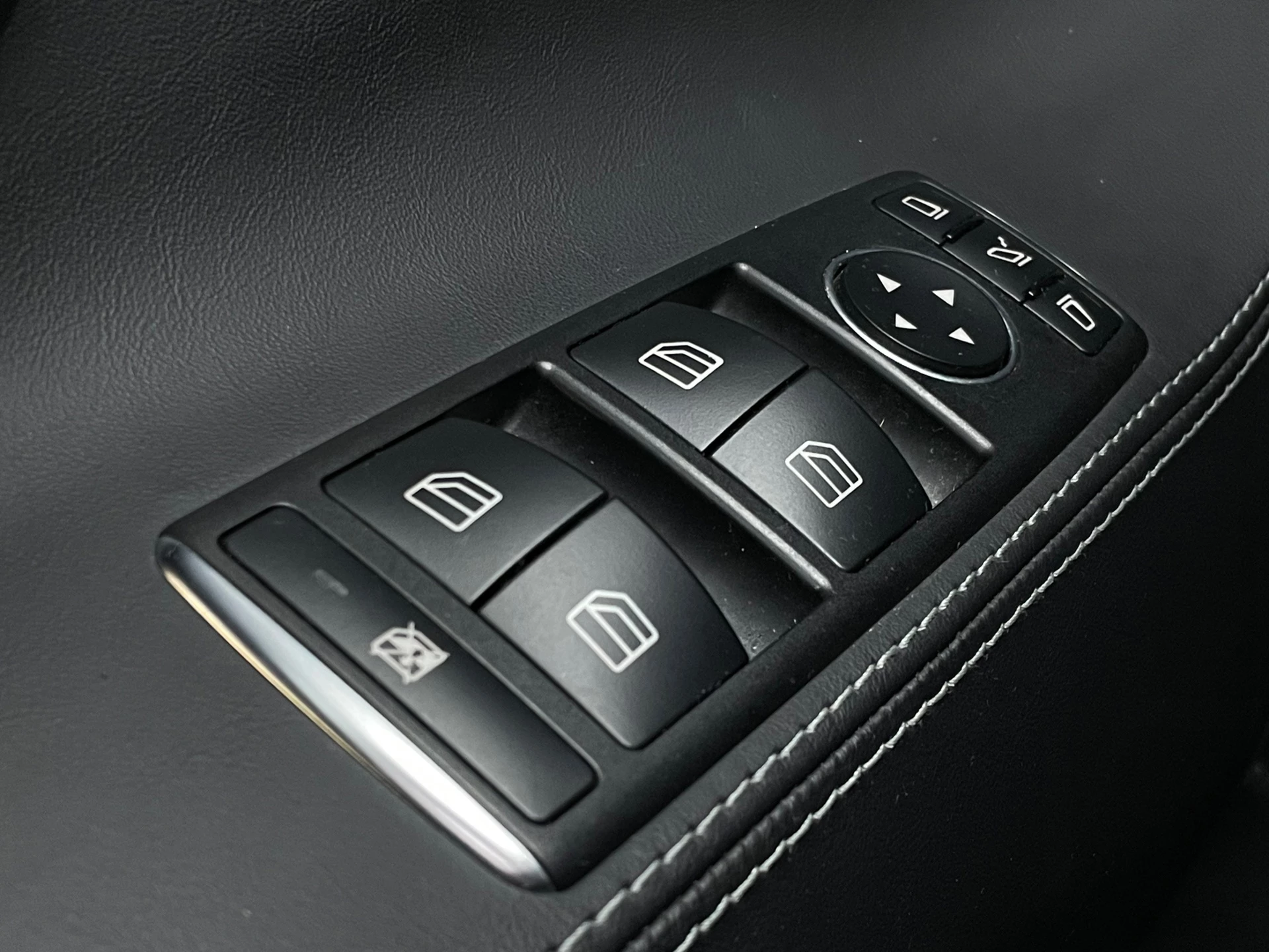 Hoofdafbeelding Tesla Model S