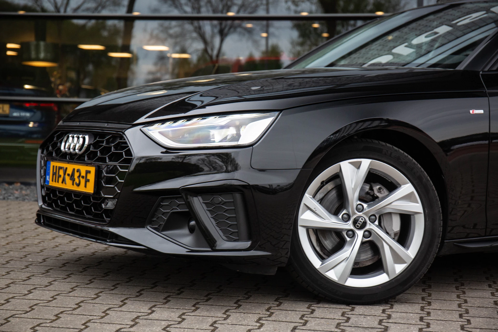 Hoofdafbeelding Audi A4