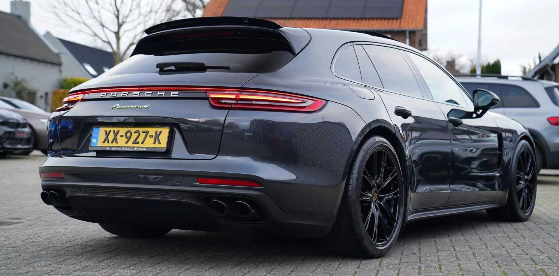 Hoofdafbeelding Porsche Panamera