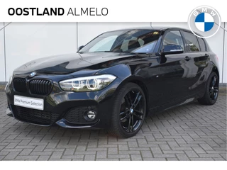 BMW 1 Serie 118i High Executive M Sport Automaat / Achteruitrijcamera / Sportstoelen / LED / Park Assistant / M Sportonderstel / Navigatie Professional / Stoelverwarming