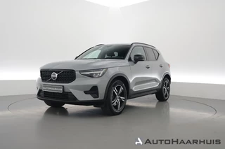 Hoofdafbeelding Volvo XC40 Volvo XC40 2.0 B3 Plus Dark | Pilot Assist | Memory Seat | Camera | Stoel- Stuurverw. | Apple Carplay | Google info.