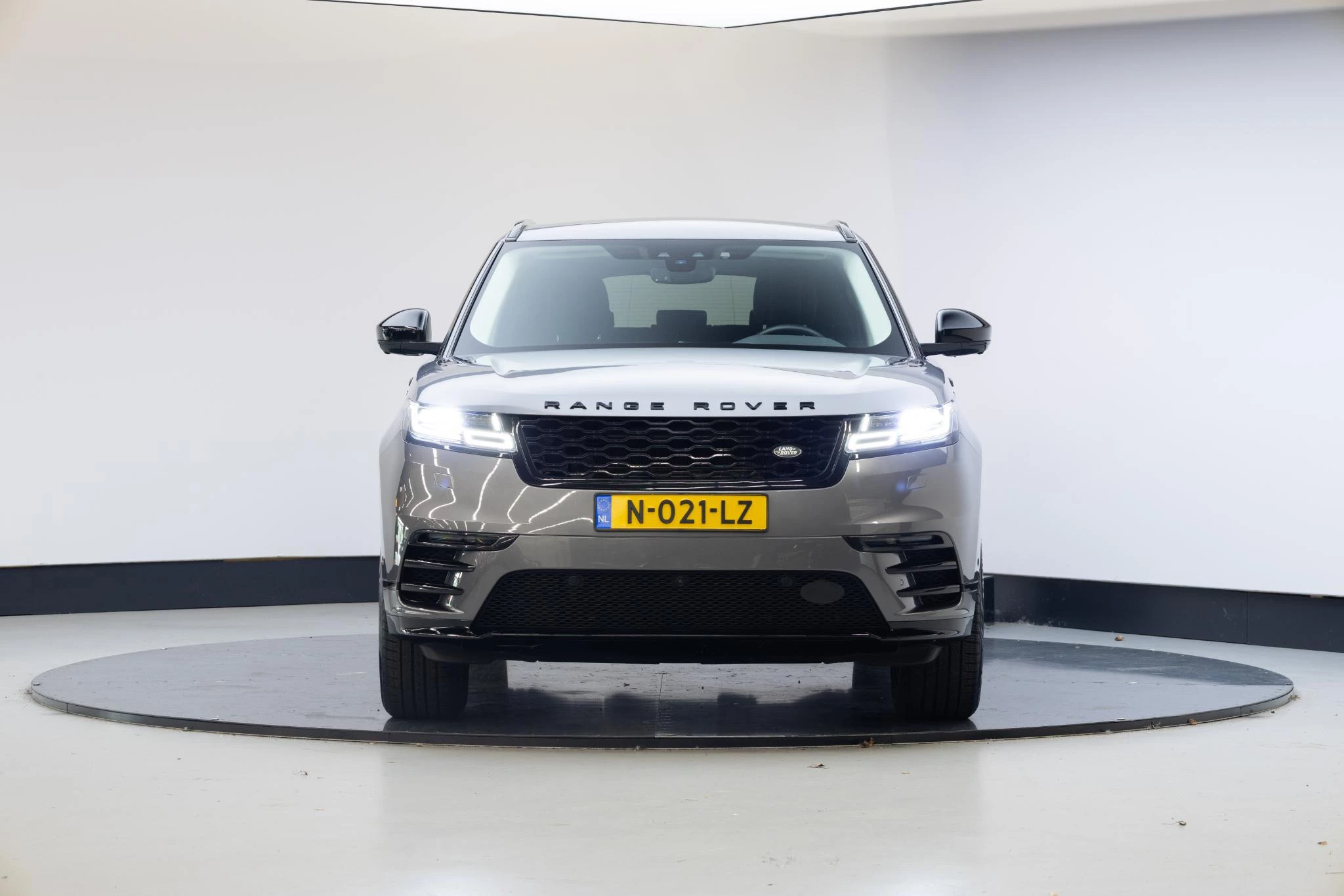 Hoofdafbeelding Land Rover Range Rover Velar