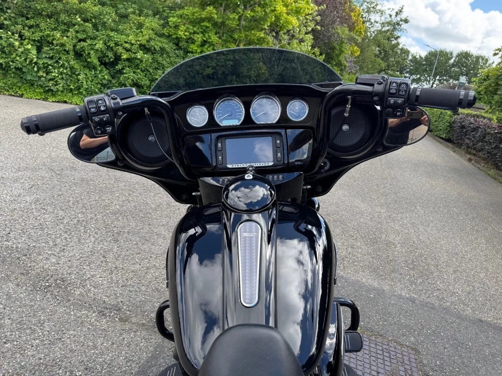 Hoofdafbeelding Harley-Davidson Street Glide