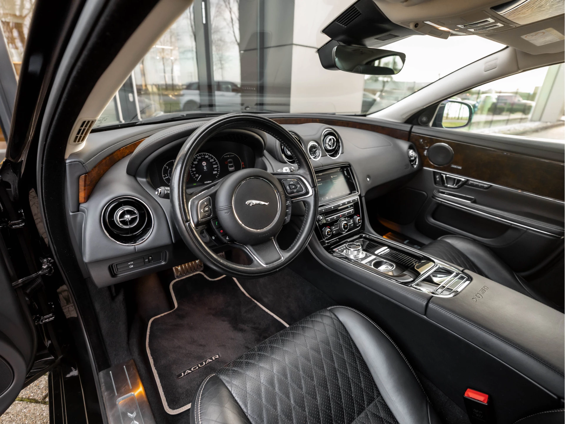 Hoofdafbeelding Jaguar XJ