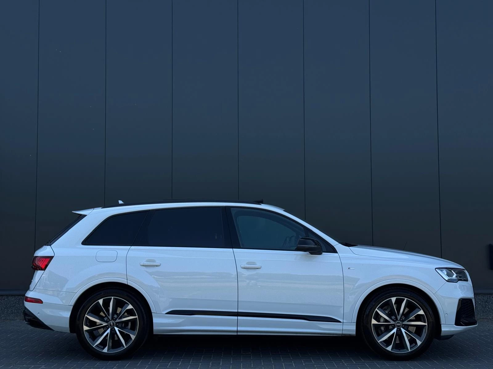 Hoofdafbeelding Audi Q7