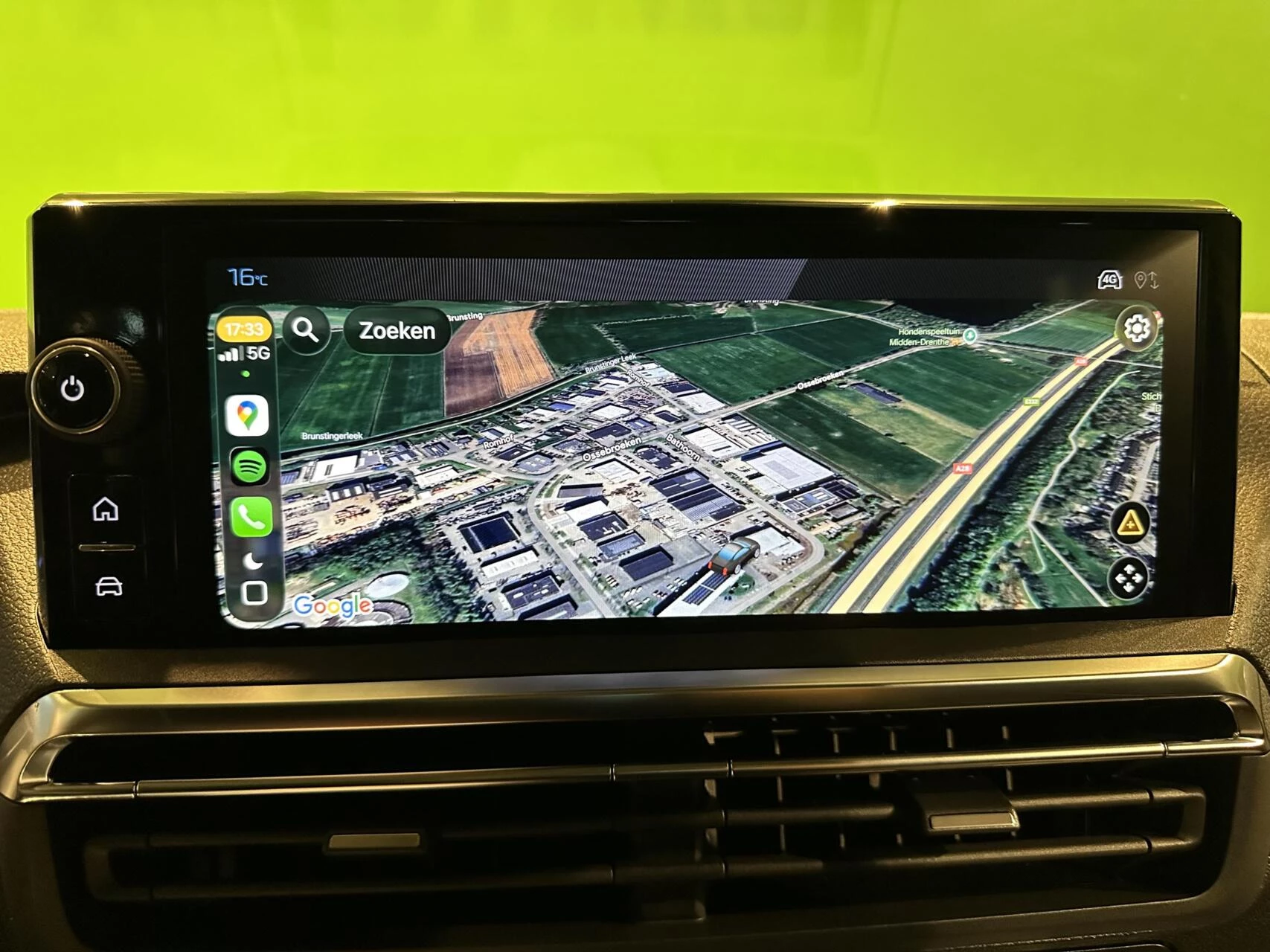 Hoofdafbeelding Peugeot e-Traveller