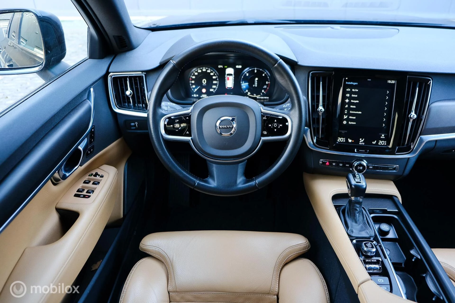 Hoofdafbeelding Volvo V90